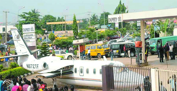 plane-on-street