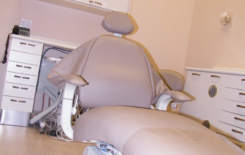 Dentist chair