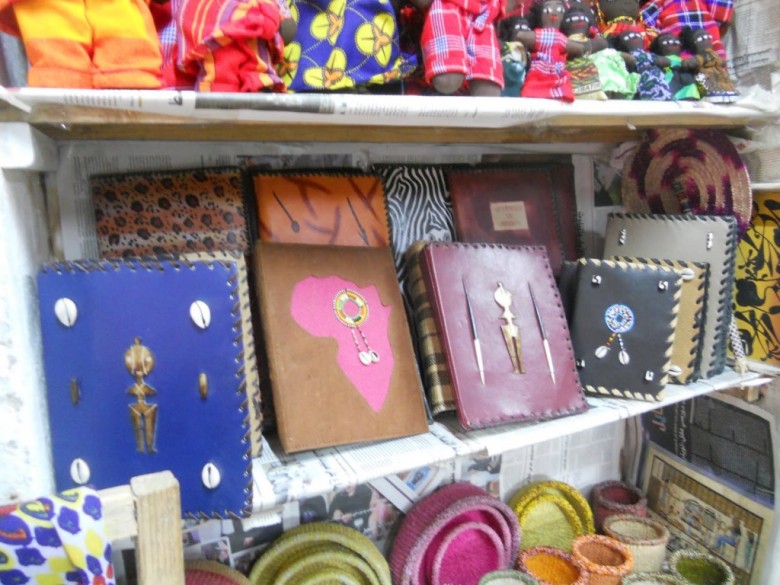 Shopping-in-Zanzibar-1024x768