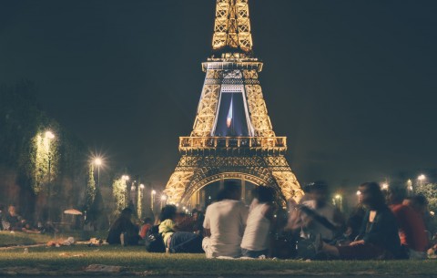 people-eiffel-tower-france-landmark-travelstart-nigeria