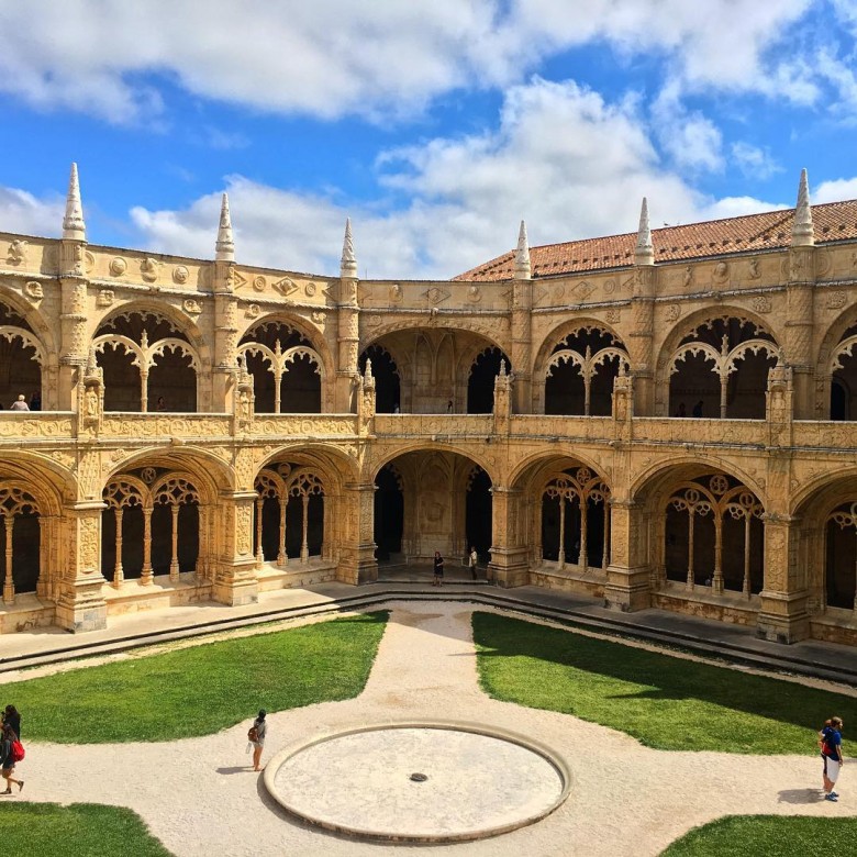 Lisbon-Jerónimos-HieronymitesMonastery