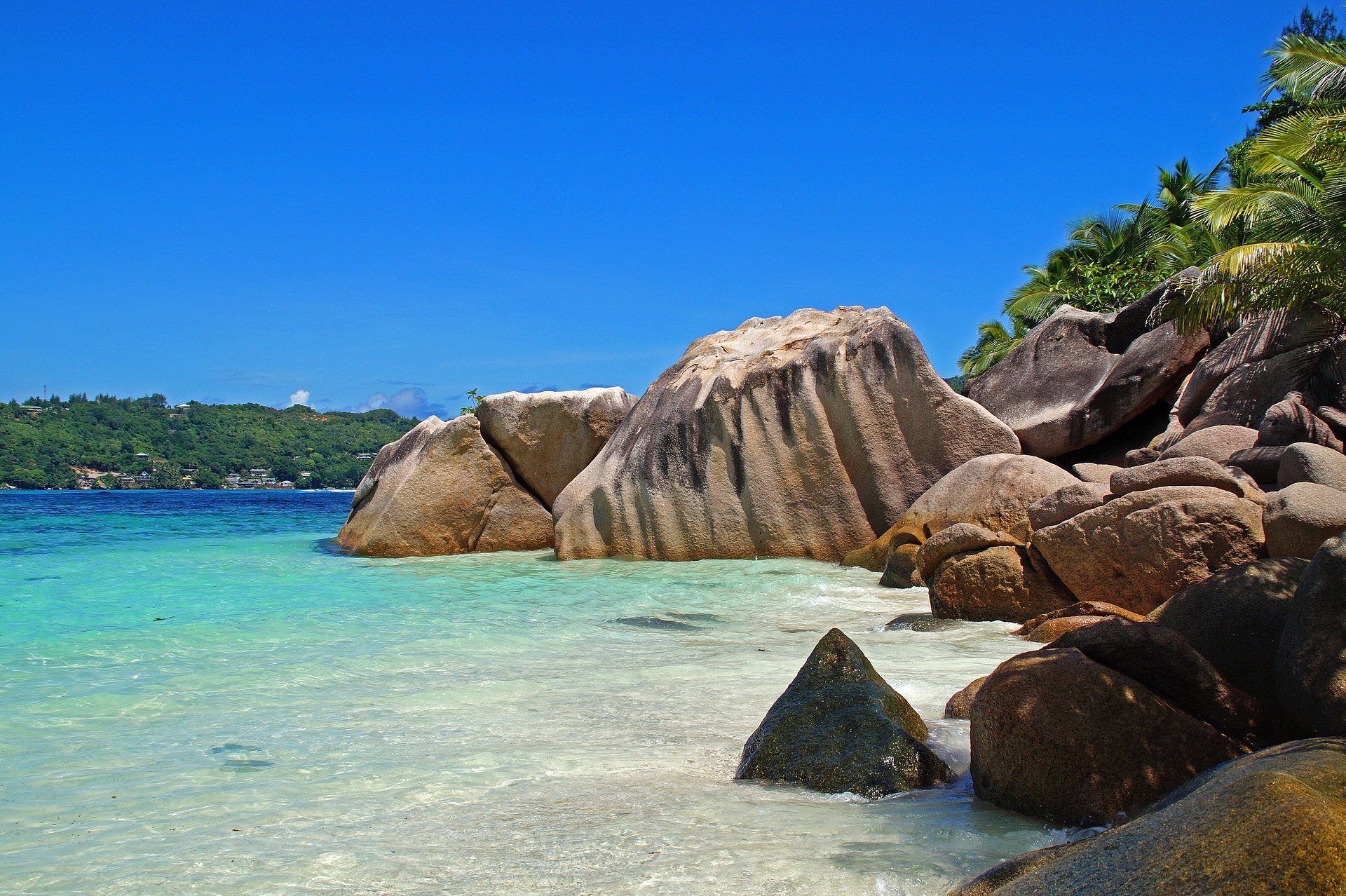 Seychelles: 5 Tourist Attractions to Explore