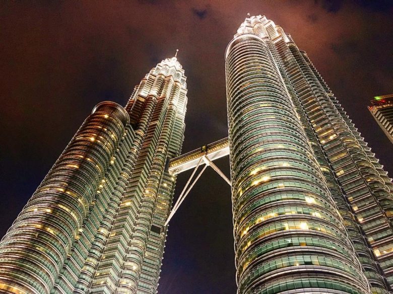 petronas tower-travelstart