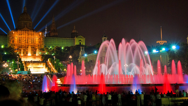 barcelona-montjuicmagic fountain