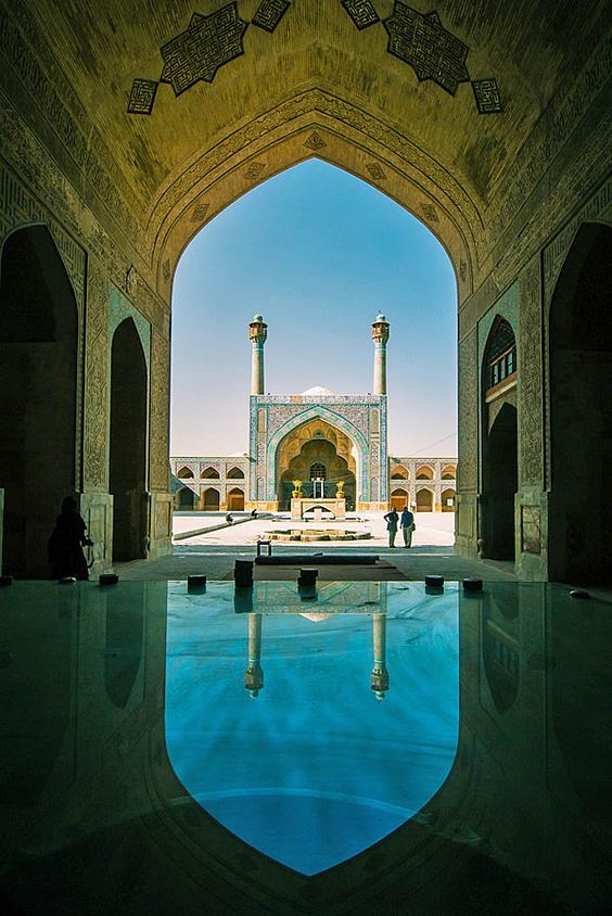 beautiful mosques-iran-travelstart