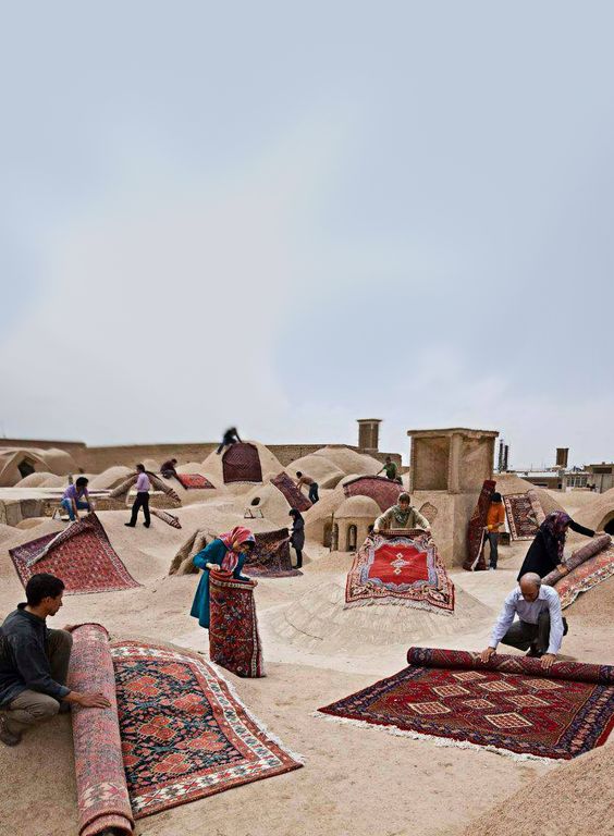 beautiful rugs in iran-travelstart