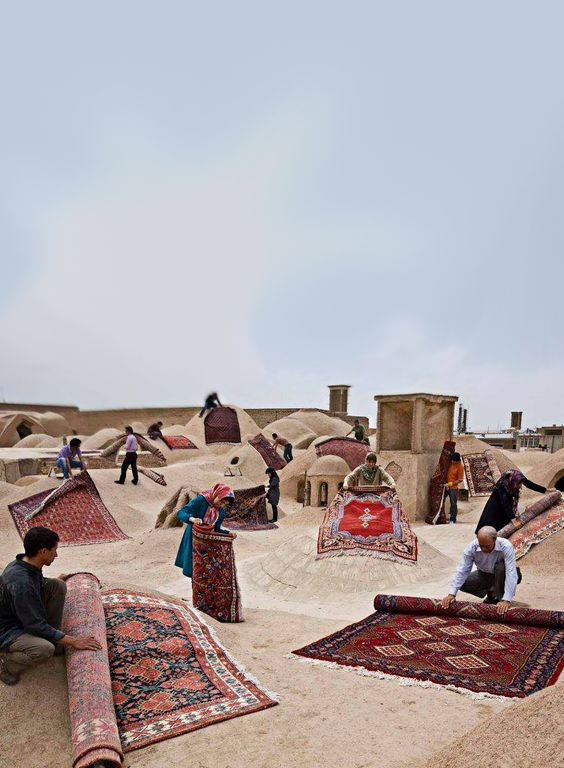 beautiful rugs in iran-travelstart