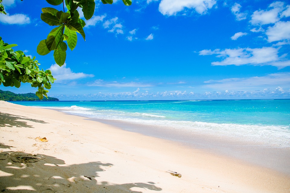 beach-cameroon-travelstart