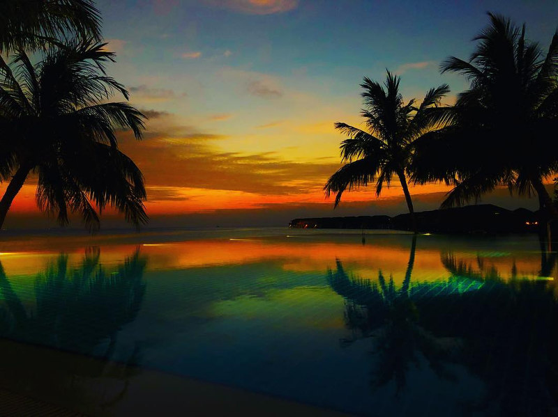 maldives sunset