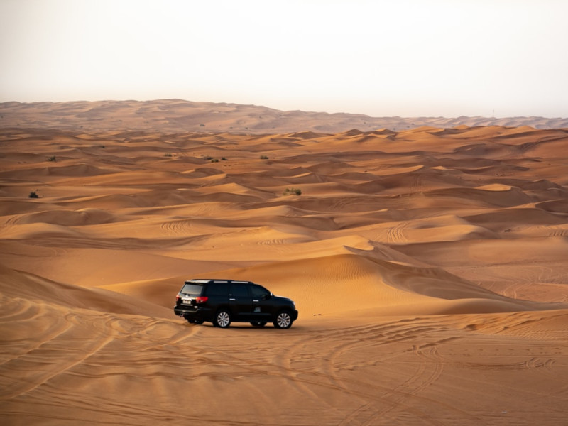 Sand dune bashing in Dubai