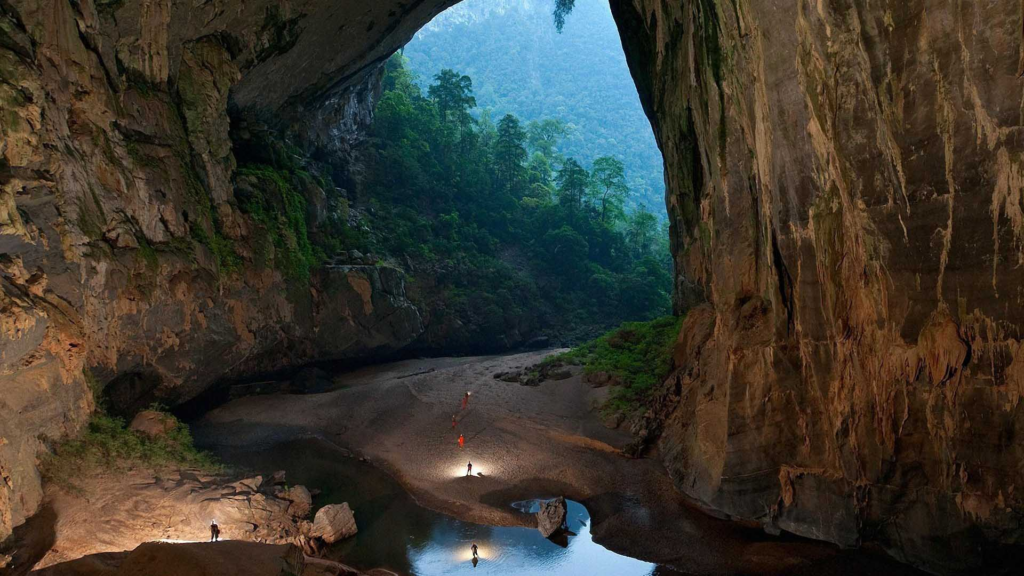 Interior of Ogbunike caves Nigeria